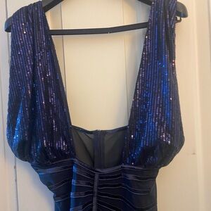 Elegant Navy Blue Sequin Maxi Dress